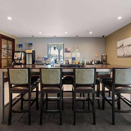 Days Inn By Wyndham Round Rock Ngoại thất bức ảnh