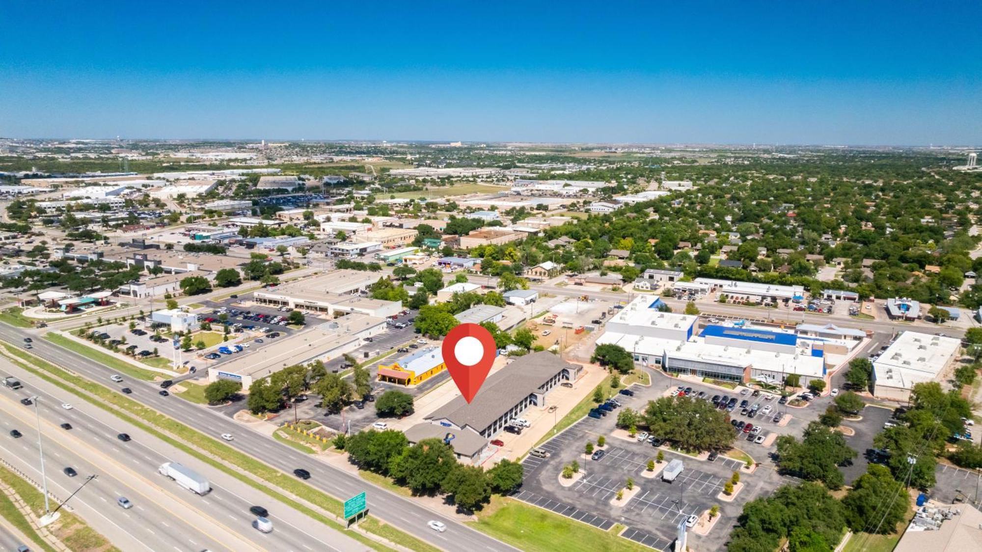 Days Inn By Wyndham Round Rock Ngoại thất bức ảnh