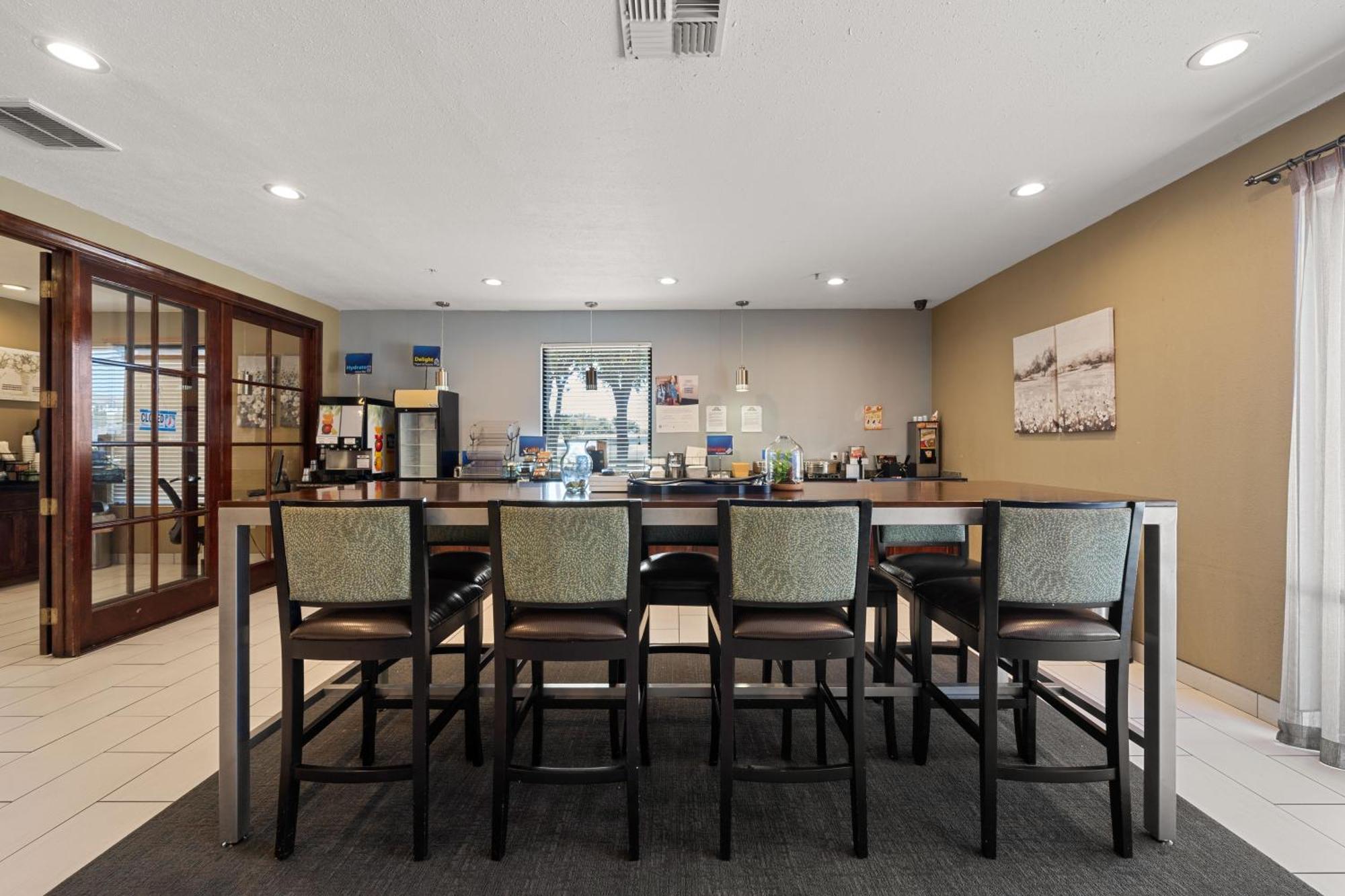 Days Inn By Wyndham Round Rock Ngoại thất bức ảnh